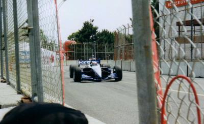 u26/shaunr/medium/31682931.franchitti.jpg
