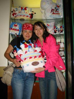 Biggest birthday cake in Disneyland
