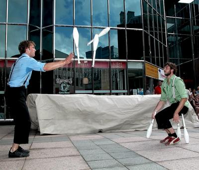 Street Performersby Darren Langdon