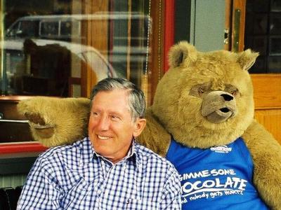 Busch & friend