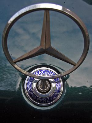 1benz.jpg