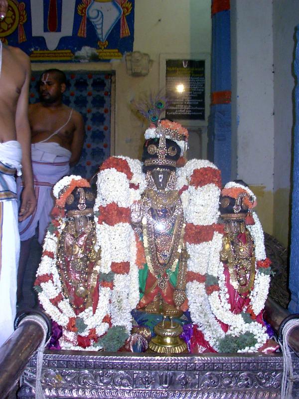 sapthAvaranam