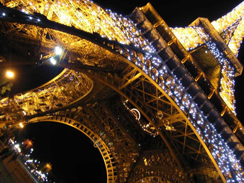 Eiffel Tower (minuit)