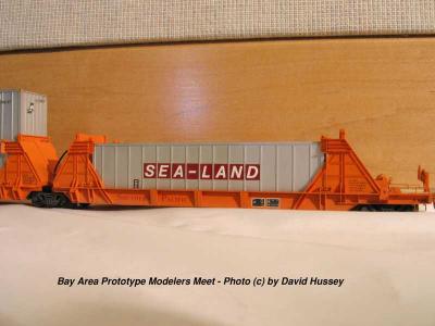 SP/ACF FC-270-1 Articulated Double-stack Car. Scratchbuilt Model by Clyde King.