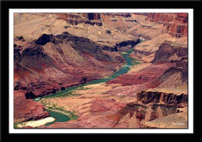 The view of the Colorado River from Desert View on the south rim of Grand Canyon at about 400mm.