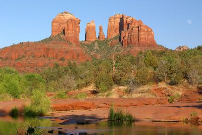 The view of Cathedral Ledge from Red Rock Crossing and Oak Creek in Sedona, Arizona.