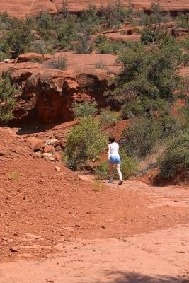 Charlotte walking along the Bell Rock trail system.