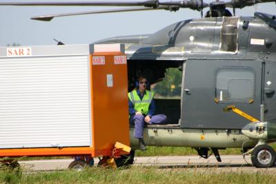 15_Lynx_crew_girl.jpg