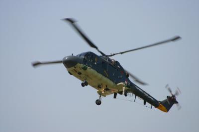 25_lynx_hover.jpg