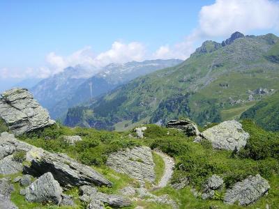 rechts Gandstock - Hintergrund Schiltmassiv