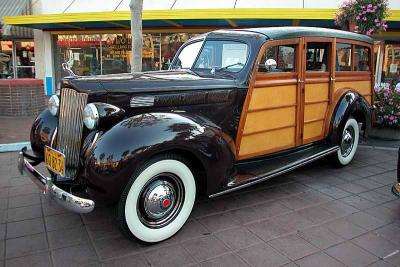 1938 Packard model 110 woodie w/ Cantrelle body