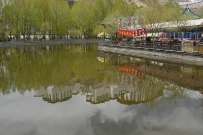 shops lhasa tibet