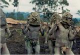 mud men mt hagen festival new guinea