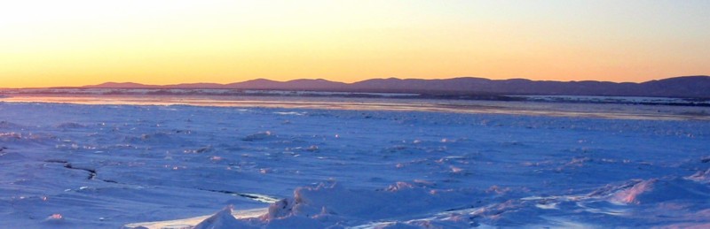 soirée le long du fleuve