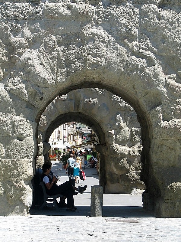 Porte romaine  Aoste