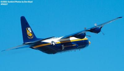 u27/airlinerphotos/medium/16685330.pas374137700.jpg