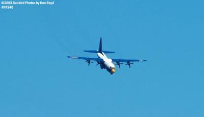 u27/airlinerphotos/medium/16685339.pas404142700.jpg