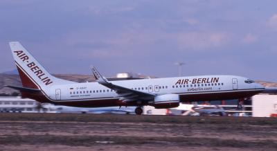 D-ABAP Air-Berlin B737-86J winglets.jpg