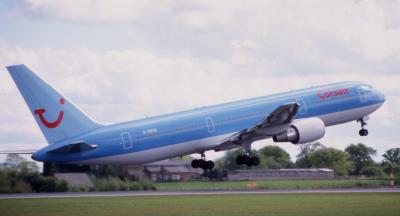 u27/airpaul/medium/16482941.GOBYBCorsairB767Rotating24L.jpg