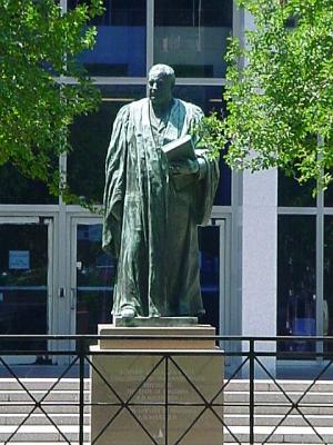 JudgeStatue.jpg