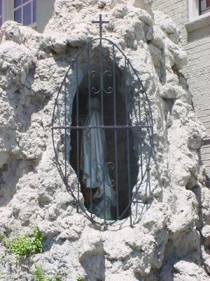 MaryGrottoExterior.jpg