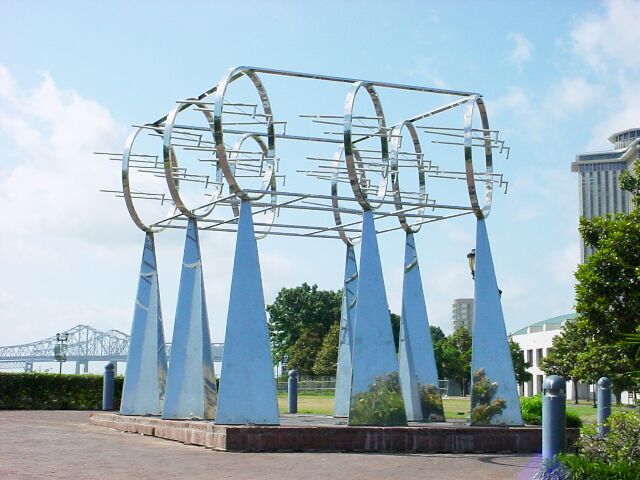 KineticSculpture1.jpg