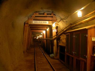 Hazel Atlas Mine tour