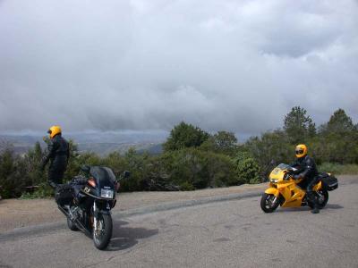 On Palomar Mountain, we stop for some photos