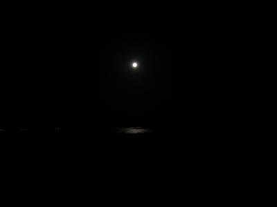 setting full moon (w/ flash)