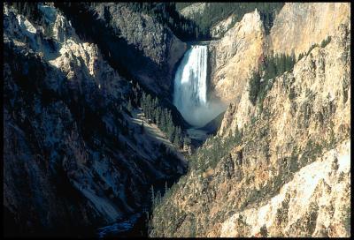 Yellowstone_Falls_02_19.lg.jpg