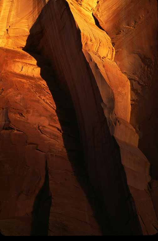 Cliff_Detaila_lg.jpg