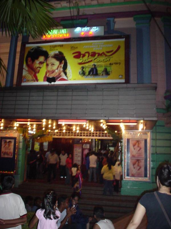 Saturday night Bollywood fare at KLs Little India