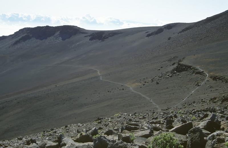 6-02 Overlooking Sliding Sands Trail, 9778