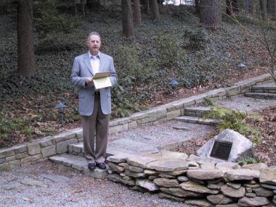 Jim Holmes, the committee chair and MC at the dedication