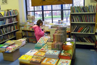 Shopping at Strand Bookstore