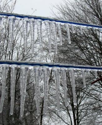 Ice on the clothesline - just one night!!!