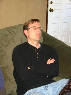 u27/liv2day/medium/16280825.firebladesleeping.jpg