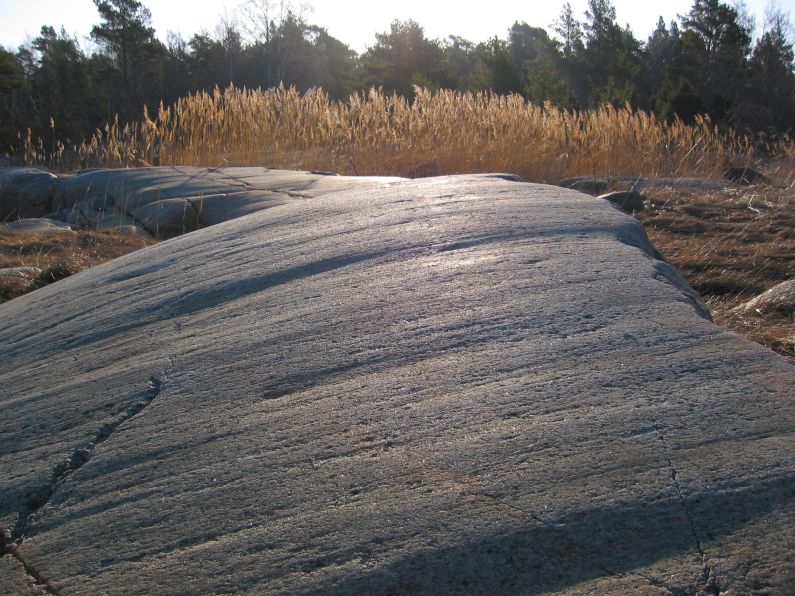 Marks in the rocks