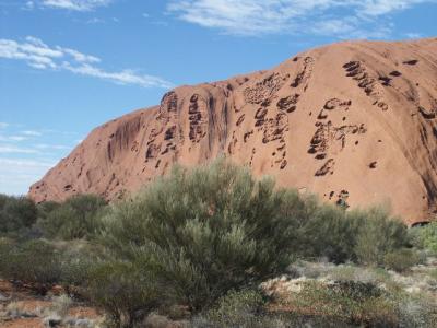 Uluru Midmorning2.jpg