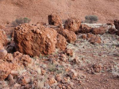 Kata Tjuta Stones.jpg