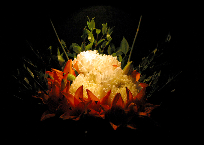 crysanthimum floral arrangement