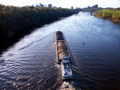 Mississippi Barge4607.jpg