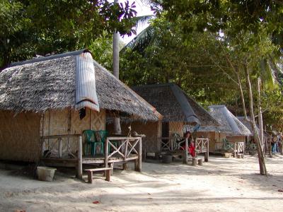 u27/spree/medium/16370868.BeachHuts.jpg