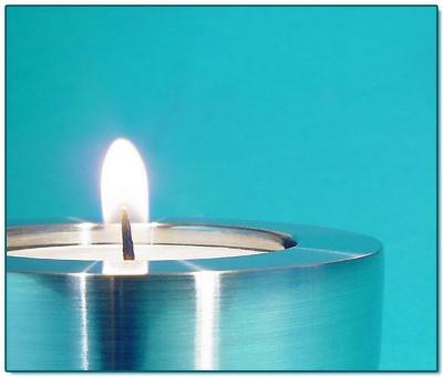 4th Place<br><b>High tech candle.</b><br>by Willem