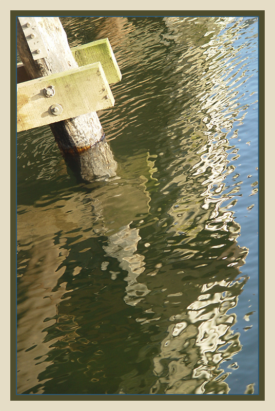 <B>Bridge Reflection</B><BR><FONT size=2>by Ann Chaikin</FONT>