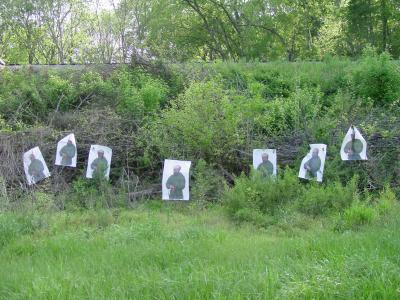  Dsc07376 Osamba Bin Laden targets  and recreation shooting with several Ak, Aks Akm, Ugo underfolder  .jpg