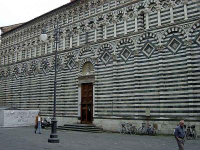 12th Century Church of San Giovanni Fuorcivitas in Pistoia.jpg