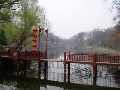 Bridge at Suzhou Street.