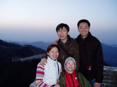 Happy family V2.0, with Diana, Tian Tian, Jack and Darren.