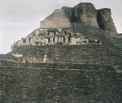 Xunantunich Friaze